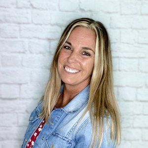 Meet your Posher, Renee